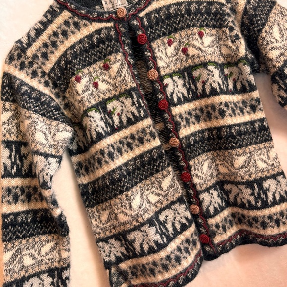 Rafa made in Peru 100% Alpaca button up cardigan guesstimate size small - Picture 8 of 9
